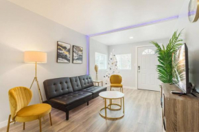 Cozy Home near Downtown, 15 min to Disneyland